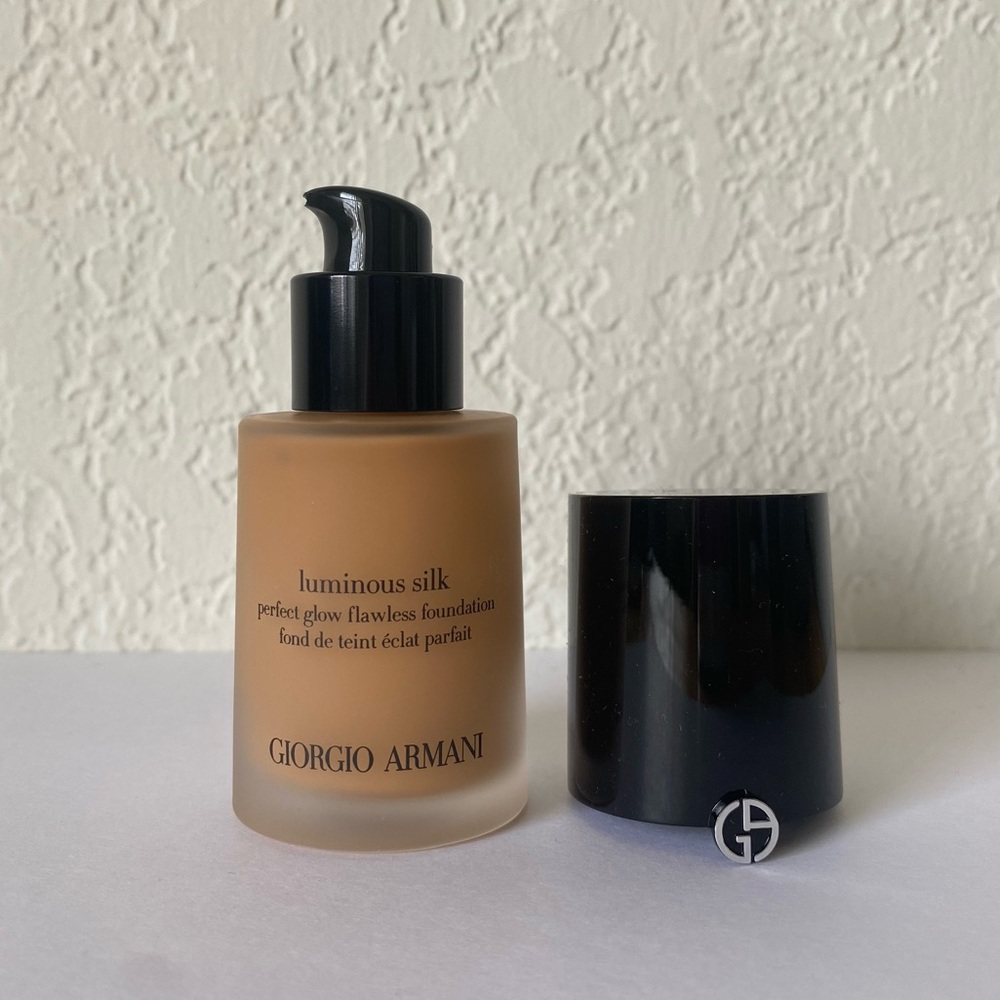 Giorgio Armani Luminous Silk Foundation - Shade 7.75